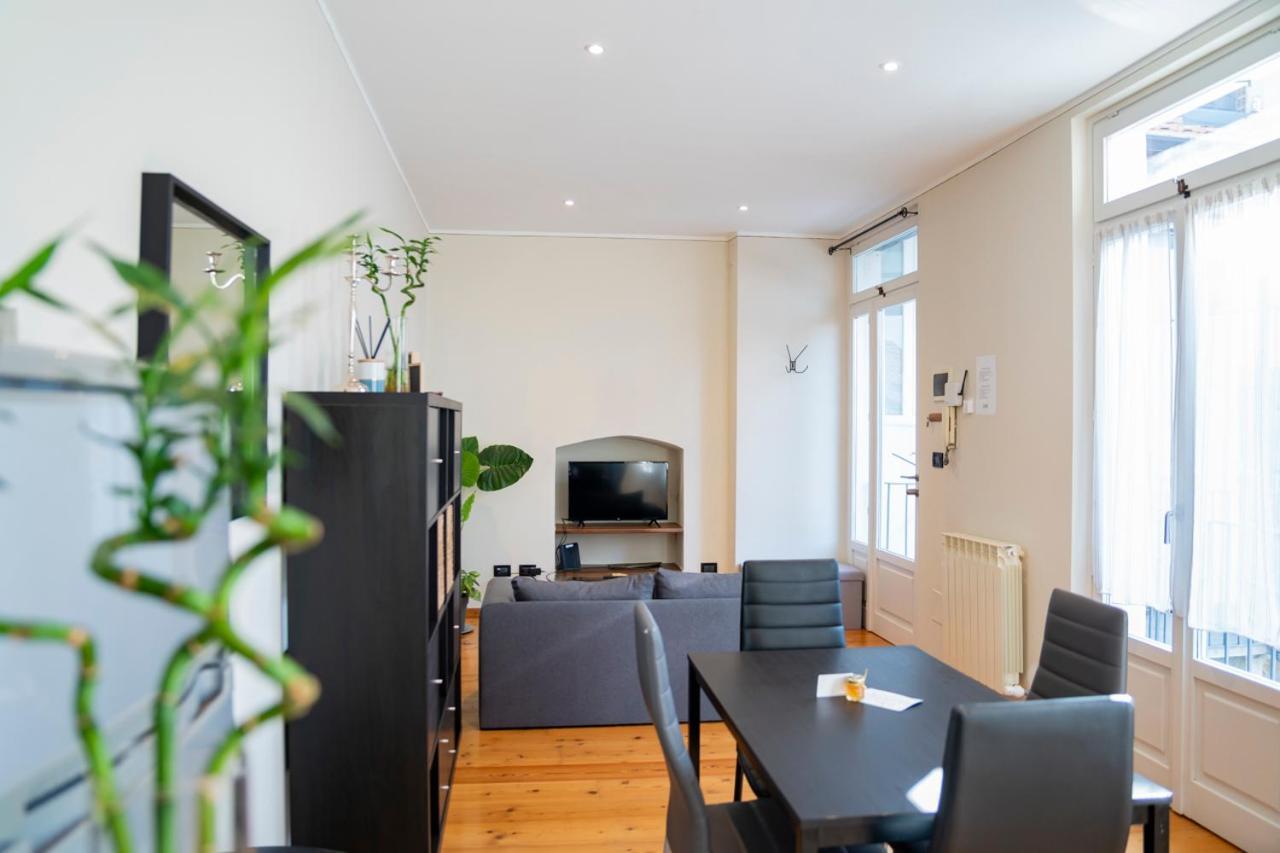 Bamboo Mini Apartment Cuneo Exteriör bild